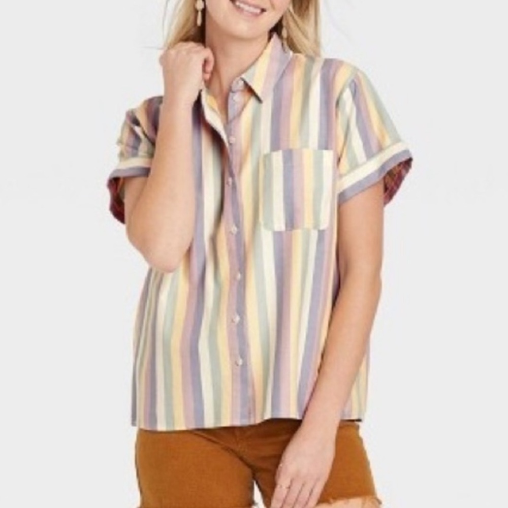 Universal Thread Striped Button Down Short Sleeve Shirt Size S